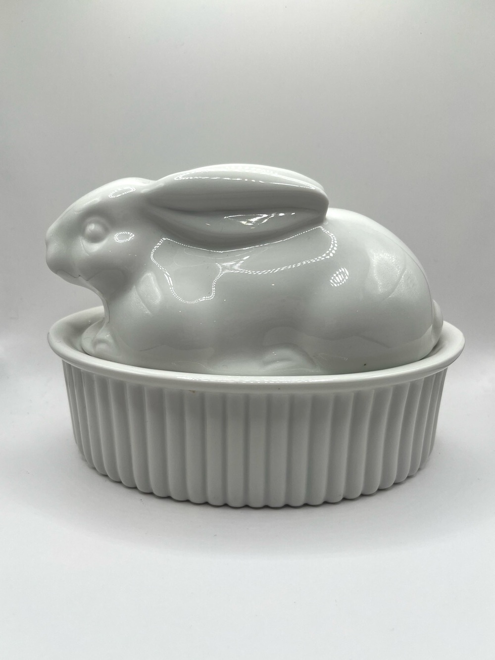 Crate & Barrel Small White Ceramic Bunny Lid Dish